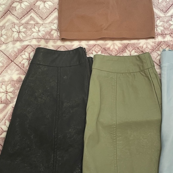Summer Clothing Lot, Size Small - Picture 2 of 14